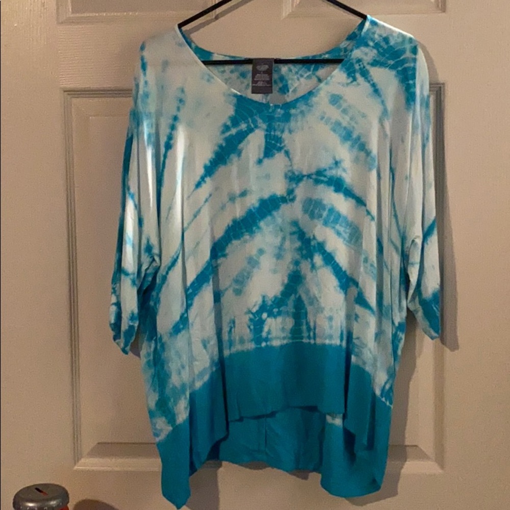 Tee tie die
